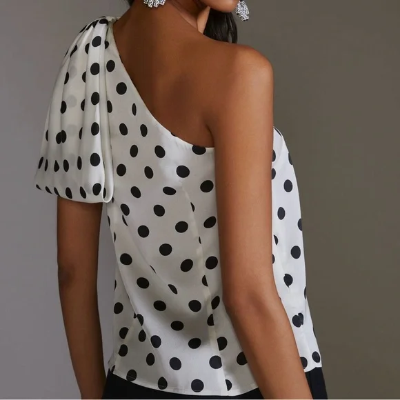 Sachin + Babi Black and White Puff Sleeve Asymmetrical Blouse small petite - Picture 2 of 5
